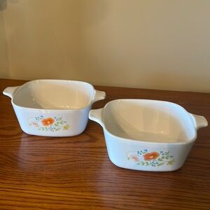 Corning ware Wildflower design. Set of 2. P-43-B   2 3/4 cup
